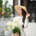 Chiêm ngưỡng màu trắng tinh khôi, tươi mới của loài hoa dịu nhẹ, êm ái này khiến lòng người thấy bồn chồn đến khó tả…