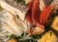 Ngoài Phở và Bánh Mì, còn những món ăn nhất định phải thử khi ở Việt Nam