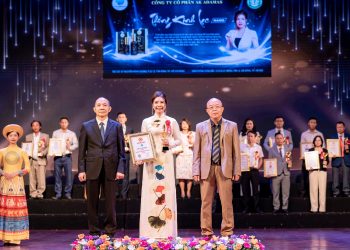 Công ty cổ phần AK Adamas đạt TOP 10 thương hiệu uy tín hàng đầu Việt Nam