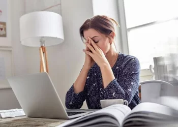 Nguyên nhân khiến bạn mệt mỏi liên tục