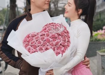 Cặp đôi Vbiz công khai hẹn hò đúng ngày 8/3/2024