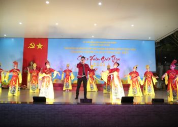 Hà Nội:  Chương trình “Ca múa nhạc đặc biệt” chào mừng đại hội mặt trận tổ quốc Việt Nam phường Kim Giang